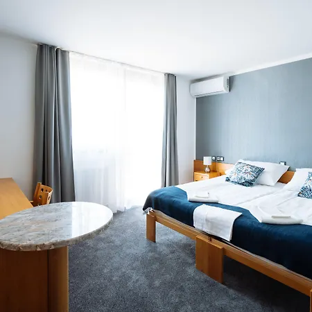 Hotel Gh Kolinska -adults Only-