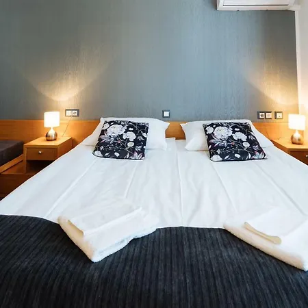 Gh Kolinska -adults Only- 3*