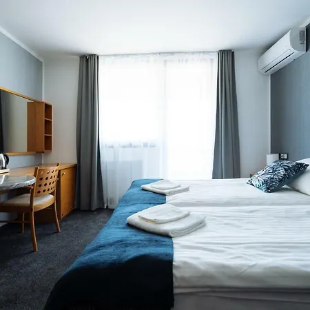 Hotel Gh Kolinska -adults Only- 3*