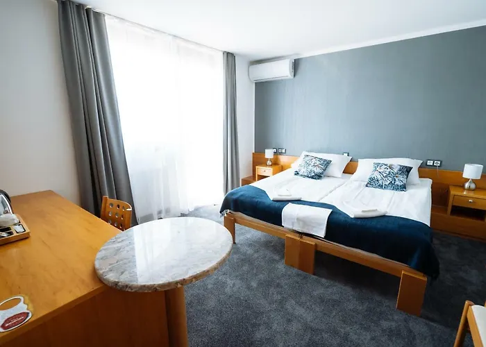 Hotel Gh Kolinska 3*